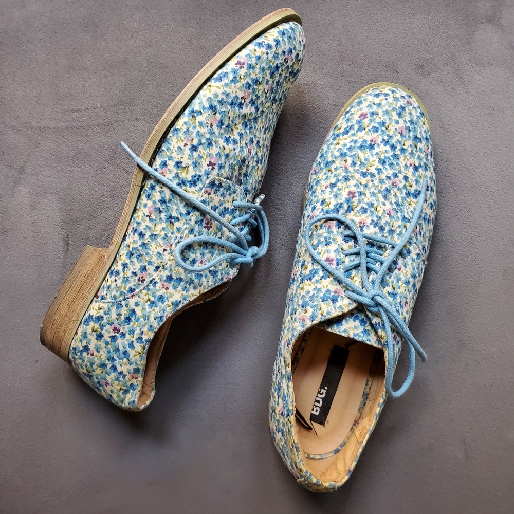 BDG Classic Textile Floral Oxford Shoes Size 7